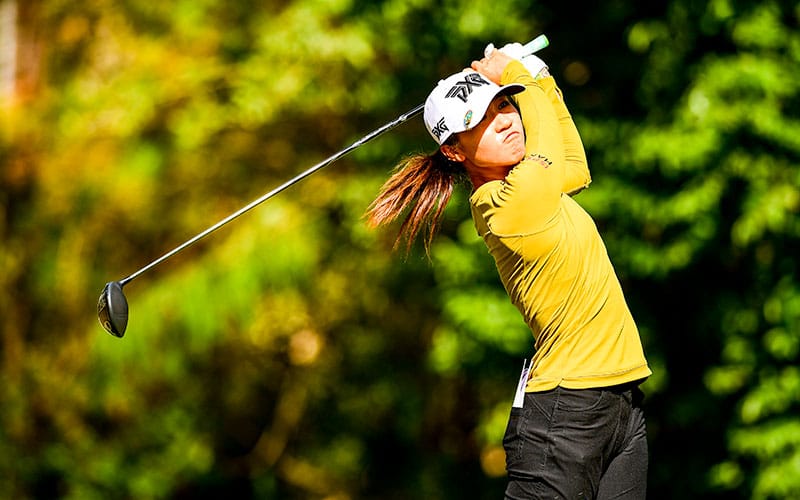 Lydia Ko watches her tee shot on the 15th hole during the first round at the 2020 U.S. Women's Open at Champions Golf Club (Jackrabbit Course) in Houston, Texas. (Robert Beck/USGA)