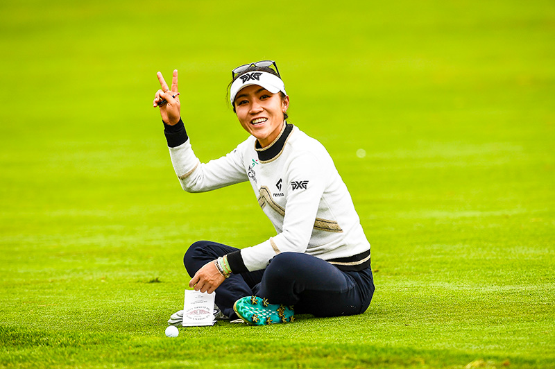 Lydia Ko waves from the 11th hole during a practice round at the 2021 U.S. Women's Open at The Olympic Club in San Francisco, Calif. on Wednesday, June 2, 2021. (Robert Beck/USGA)